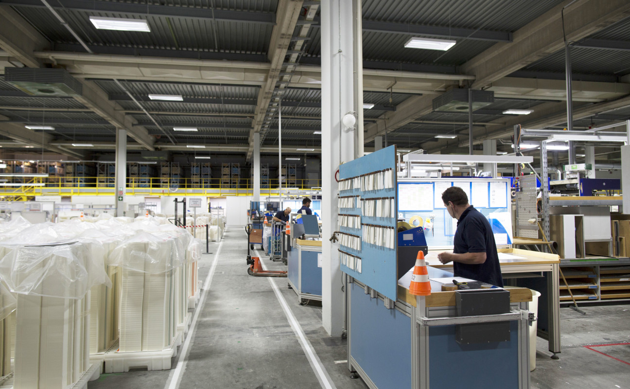 VKS Inyección Plástico · Inyección de Plástico para Fabricación de Piezas a Medida en Lleida